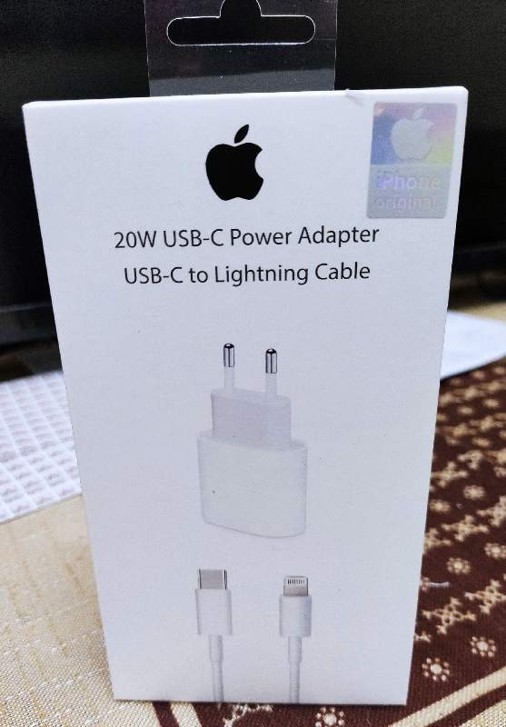 Carregador iPhone/Type-C Power 20w Premium